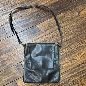 Matt & Nat Black Crossbody Bag